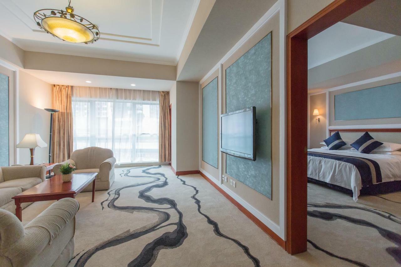 Chongqing Liyuan Hotel Buitenkant foto